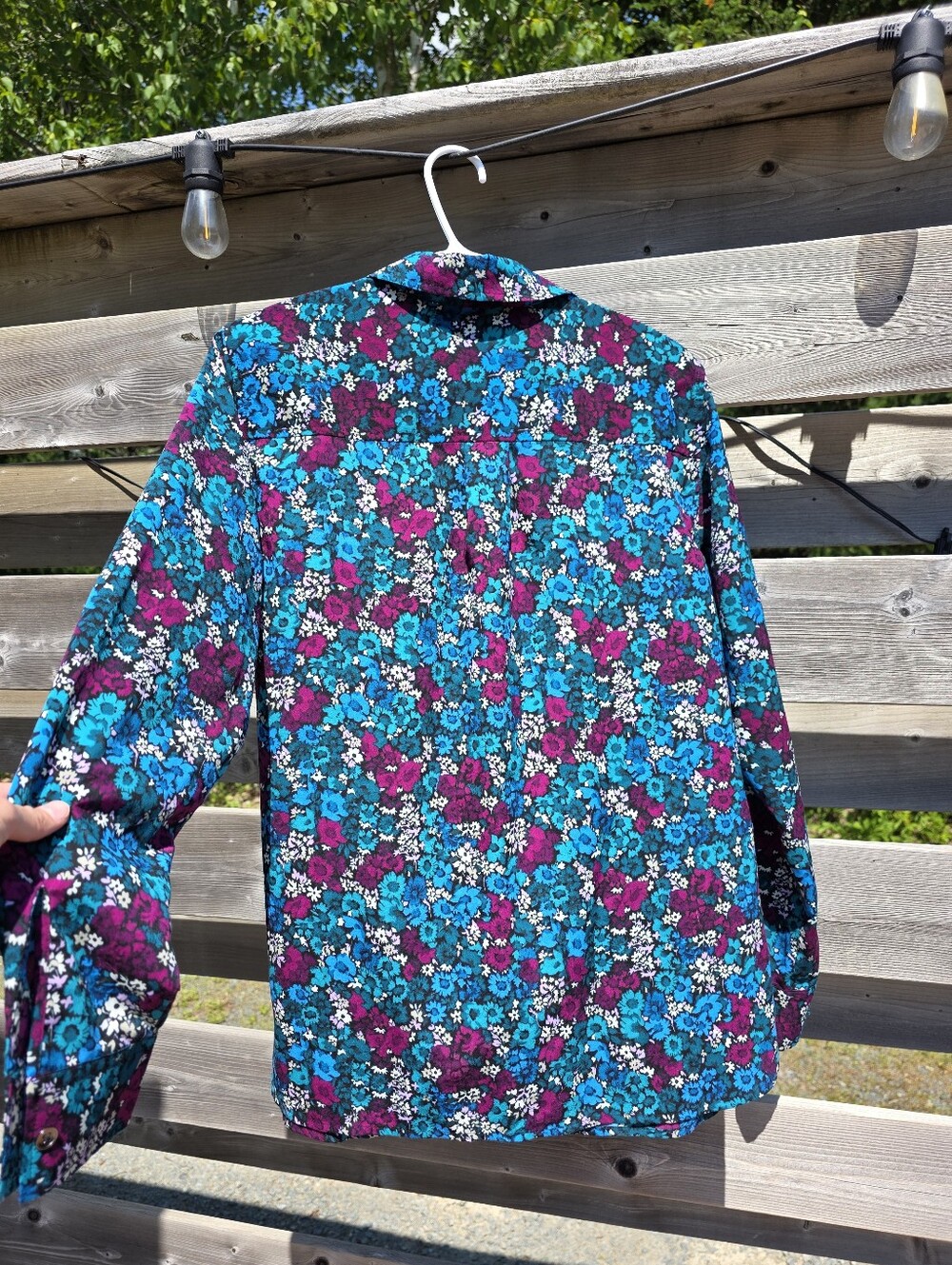 Floral Button-Up Blouse | Size Medium - Picture 9 of 11